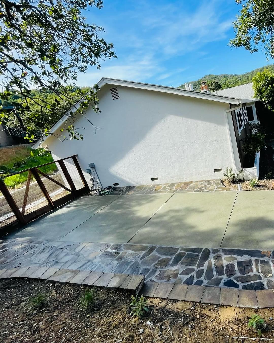 Concrete & Hardscapes